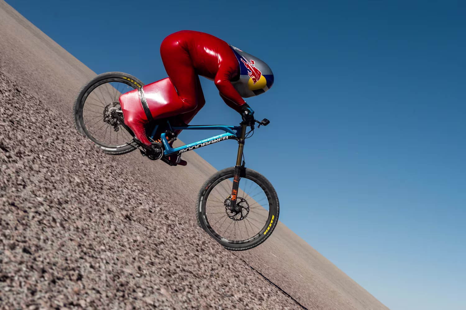 What is the maximum speed you can reach on a road bike?